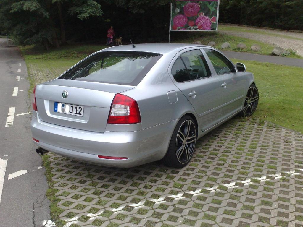 300720111651.jpg