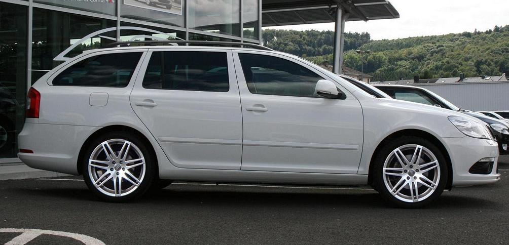 Skoda Octavia RS  RS4 Felgen.jpg